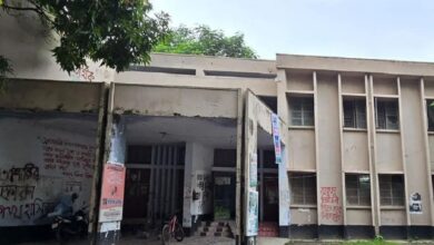 Photo of রাকসু নির্বাচন: দ্বিতীয় দিনে মনোনয়ন তুলেছেন ১০ প্রার্থী